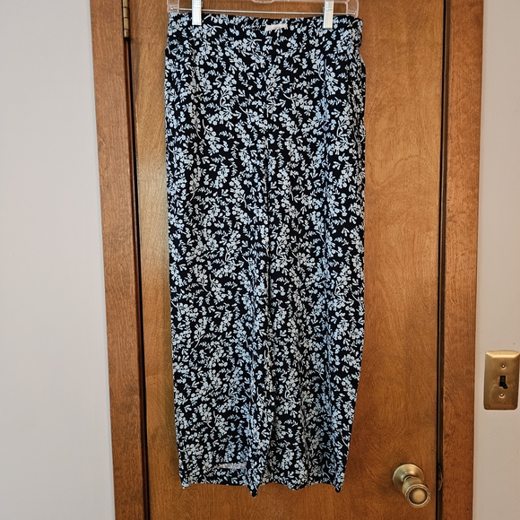 LOFT Floral Navy, Turquoise & White Pants - Picture 2 of 6